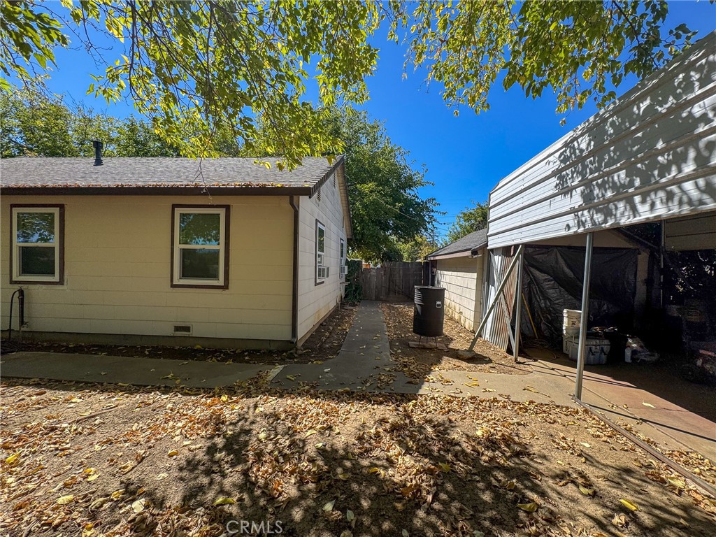 main property photo 17