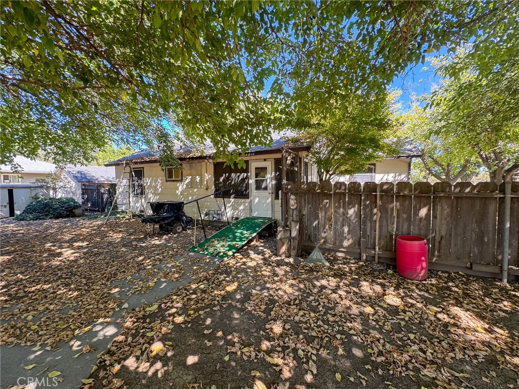 main property photo 20