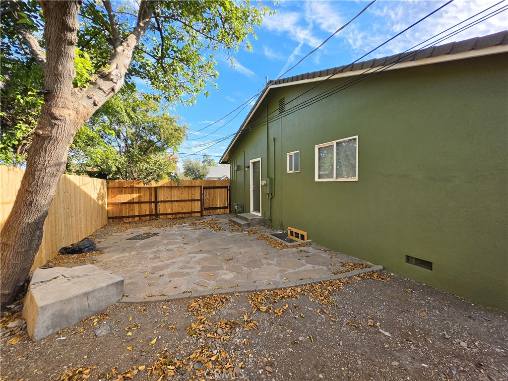main property photo 19