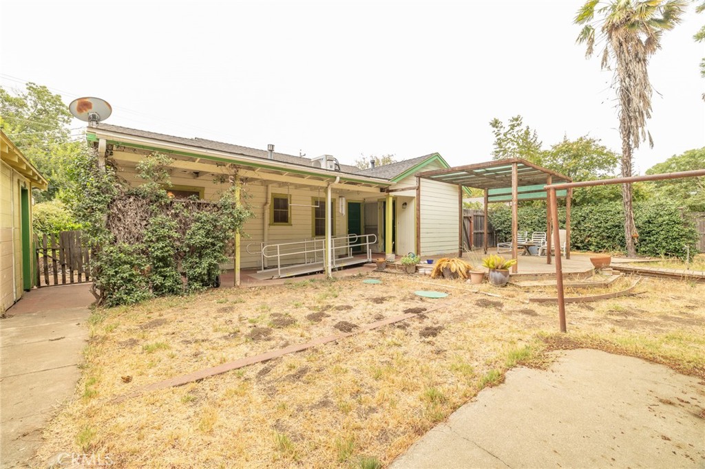 main property photo 5