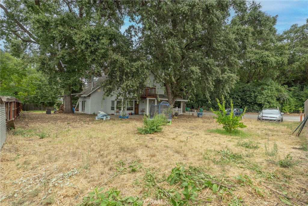 main property photo 37