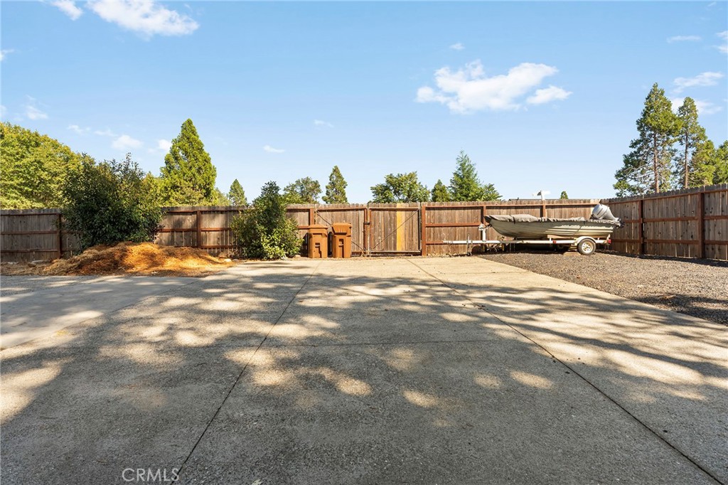 main property photo 46