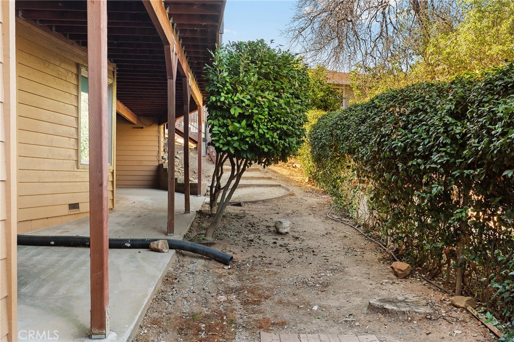 main property photo 58