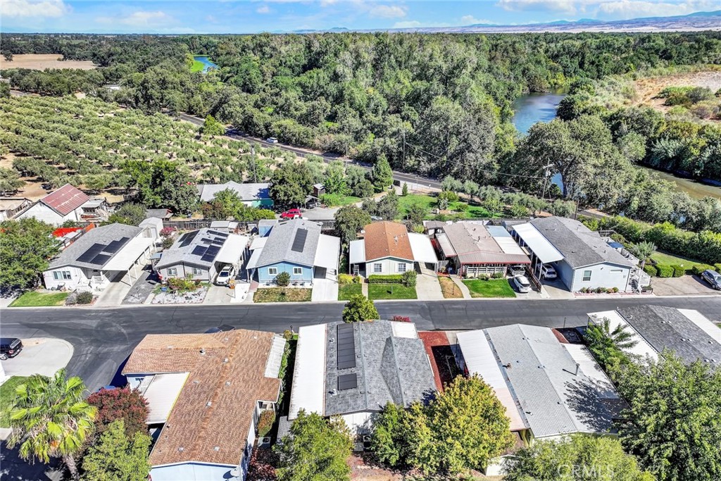 main property photo 50