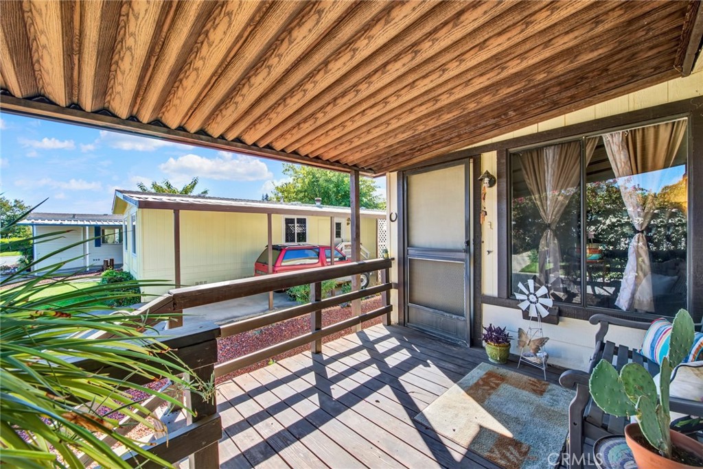 main property photo 9