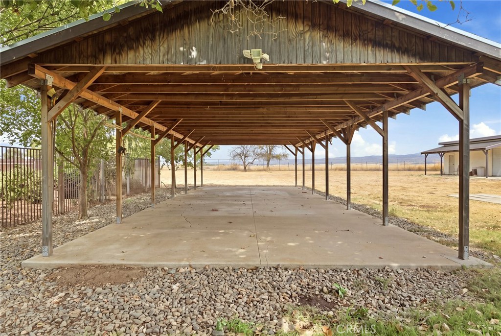 main property photo 46