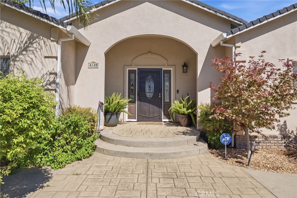 main property photo 7