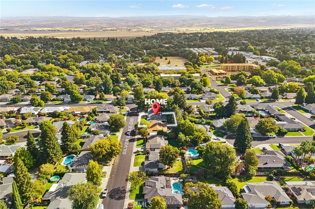 main property photo 50