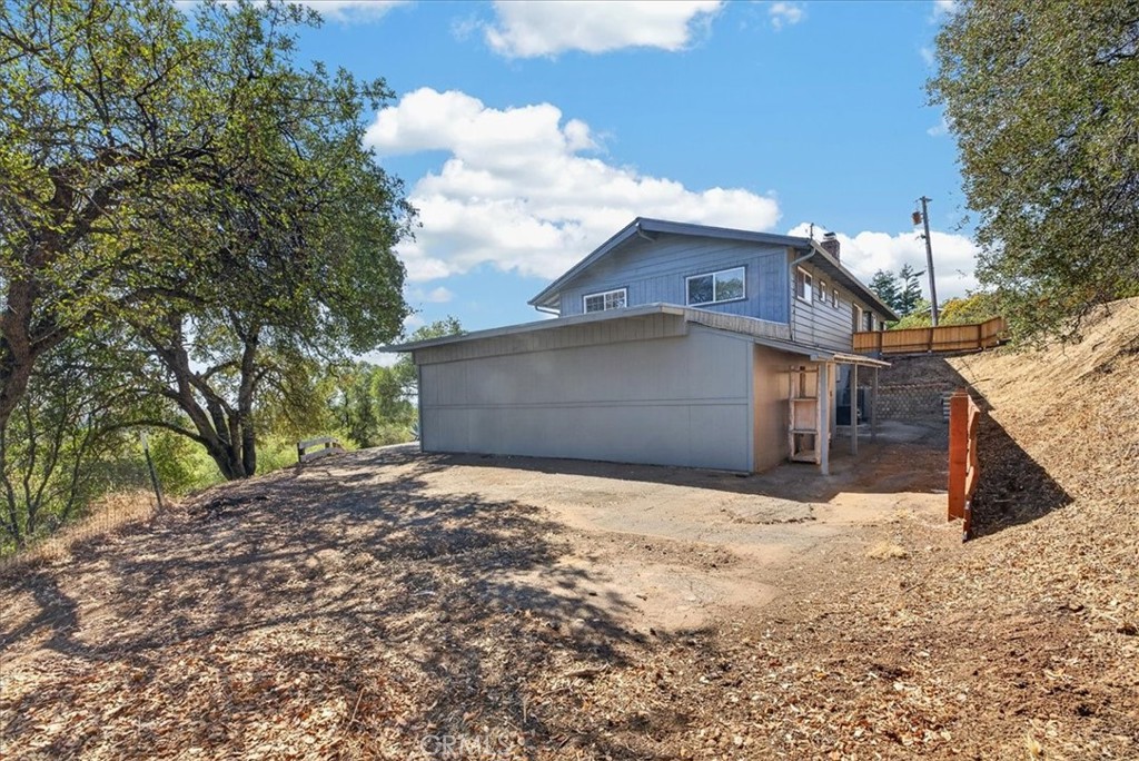 main property photo 49