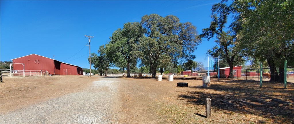 main property photo 18