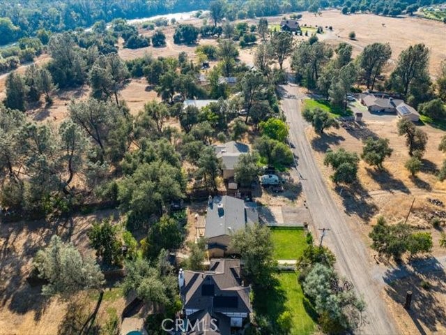 main property photo 50