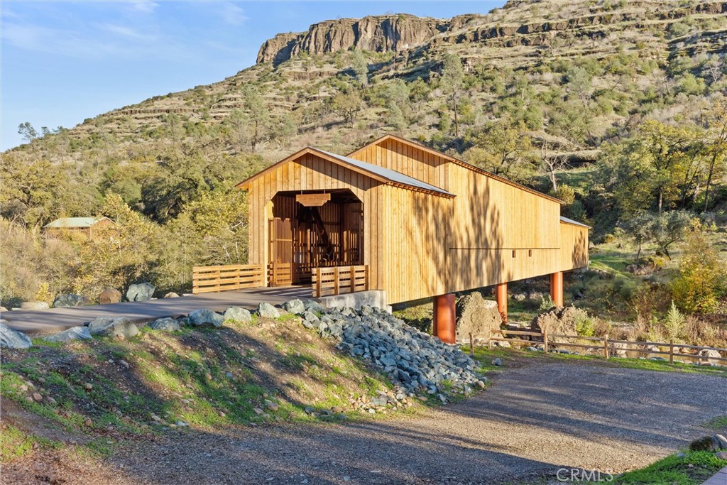 main property photo 52