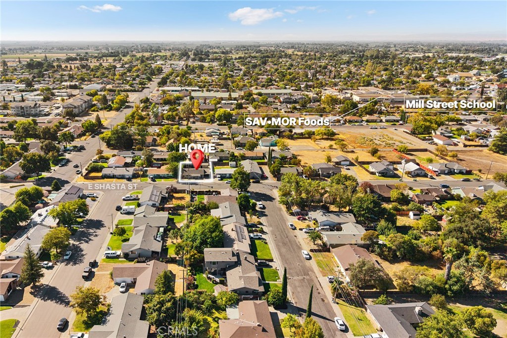 main property photo 32