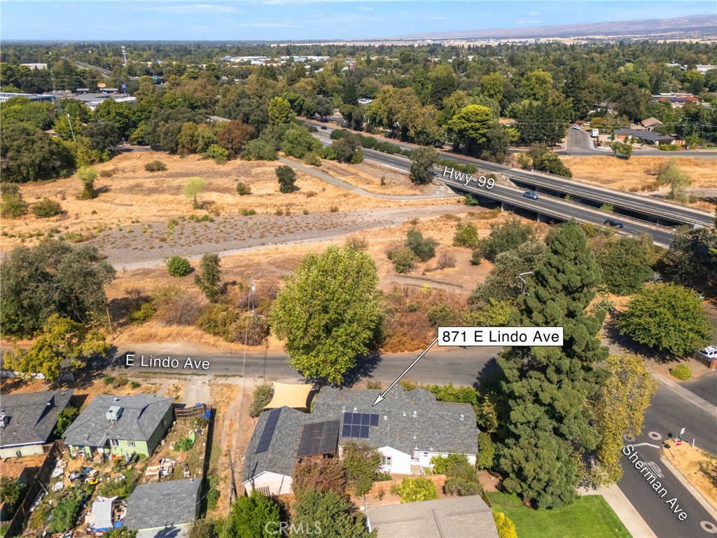 main property photo 33