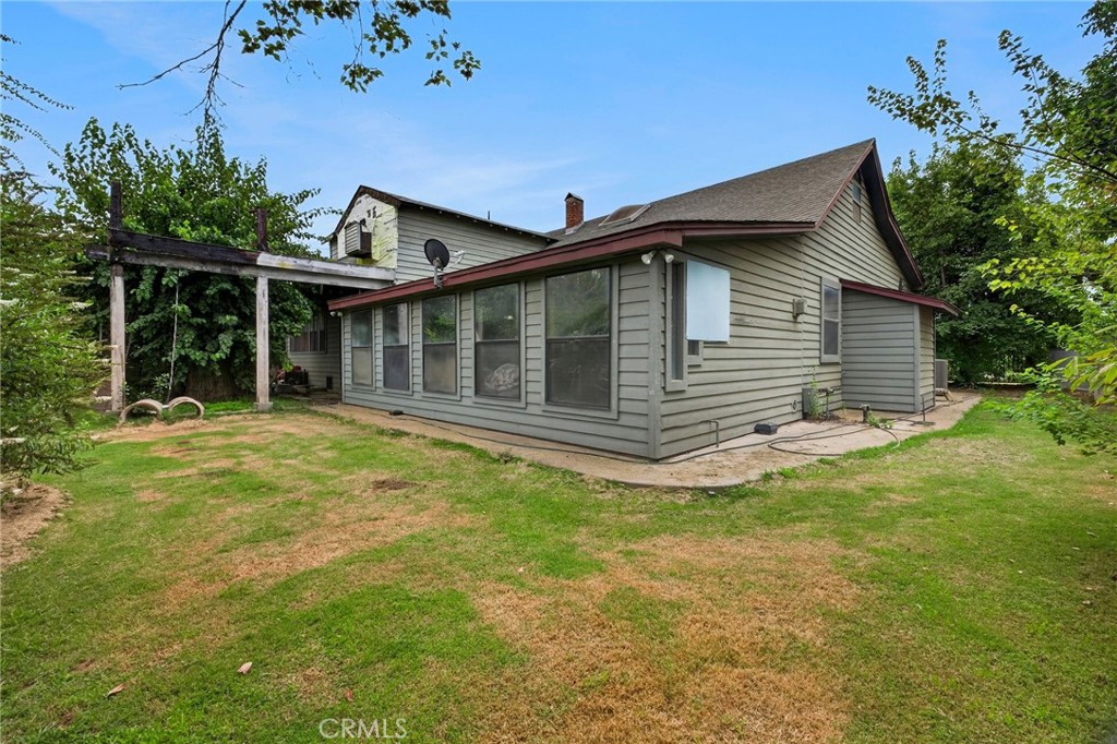main property photo 10