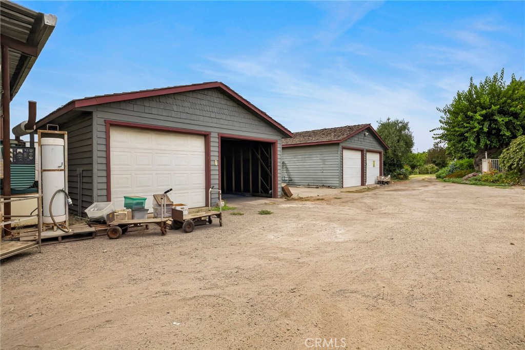 main property photo 52