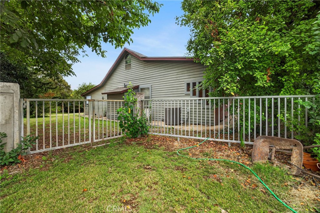 main property photo 15