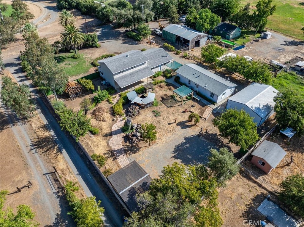 main property photo 51