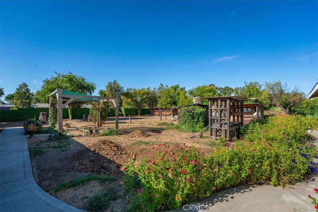 main property photo 58