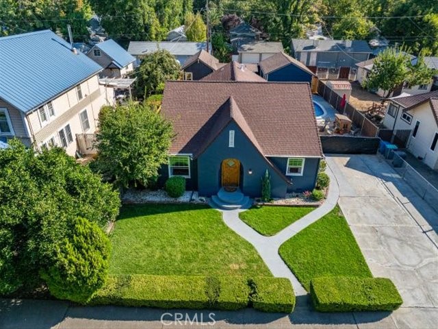 main property photo 3
