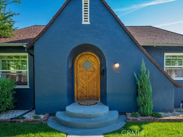 main property photo 4