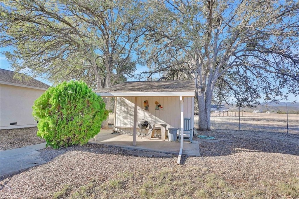 main property photo 43