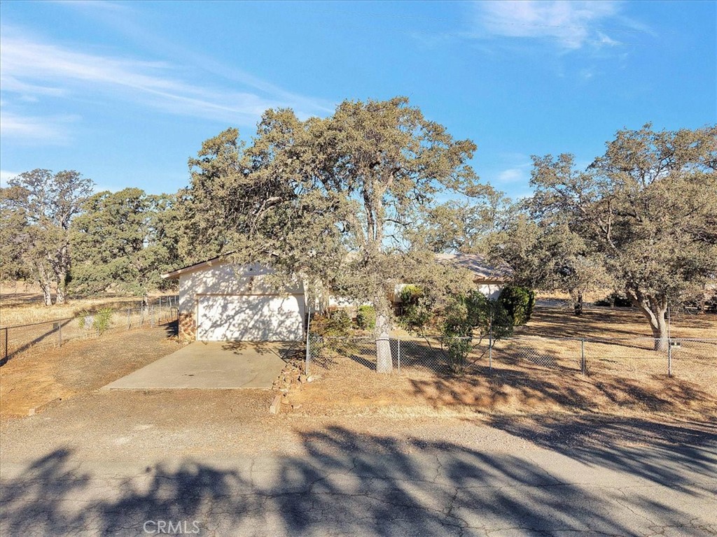 main property photo 60
