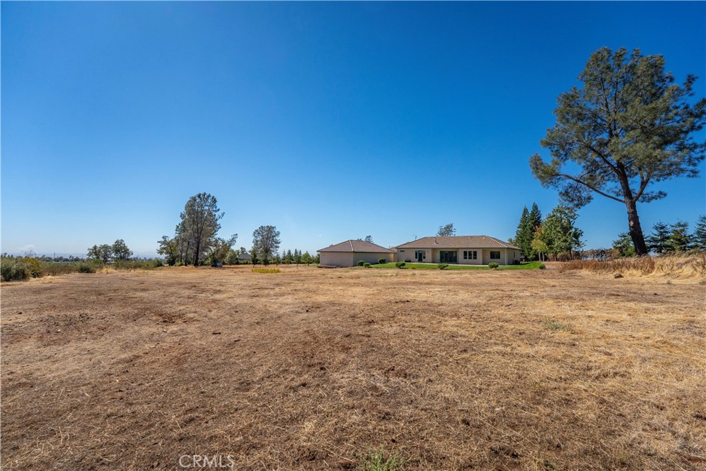 main property photo 39