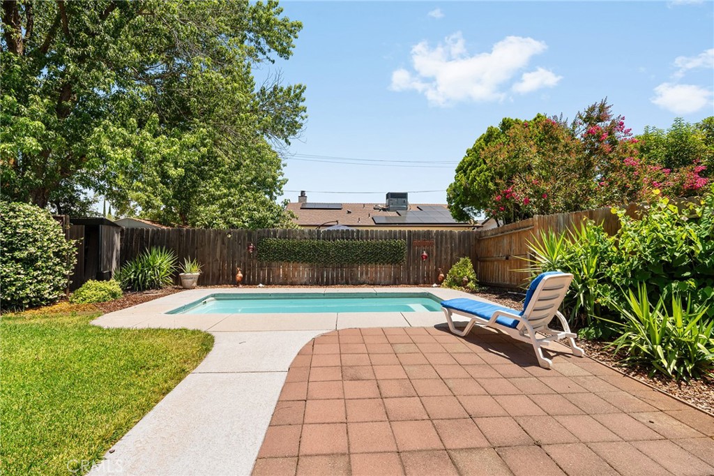 main property photo 42