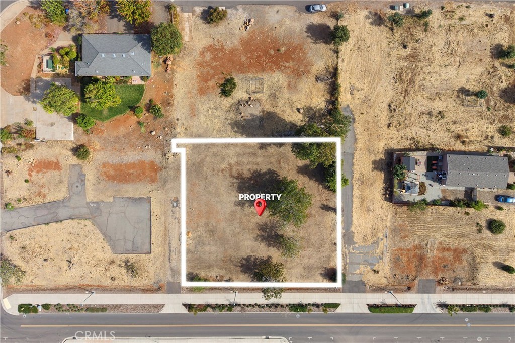 main property photo 12