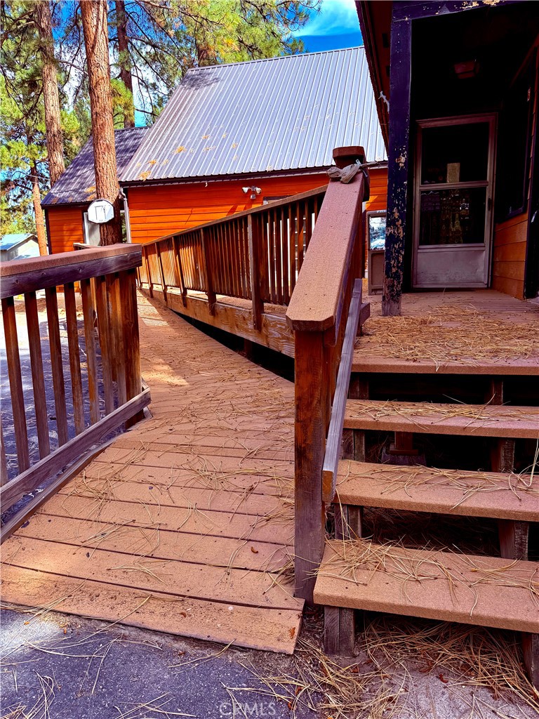 main property photo 17