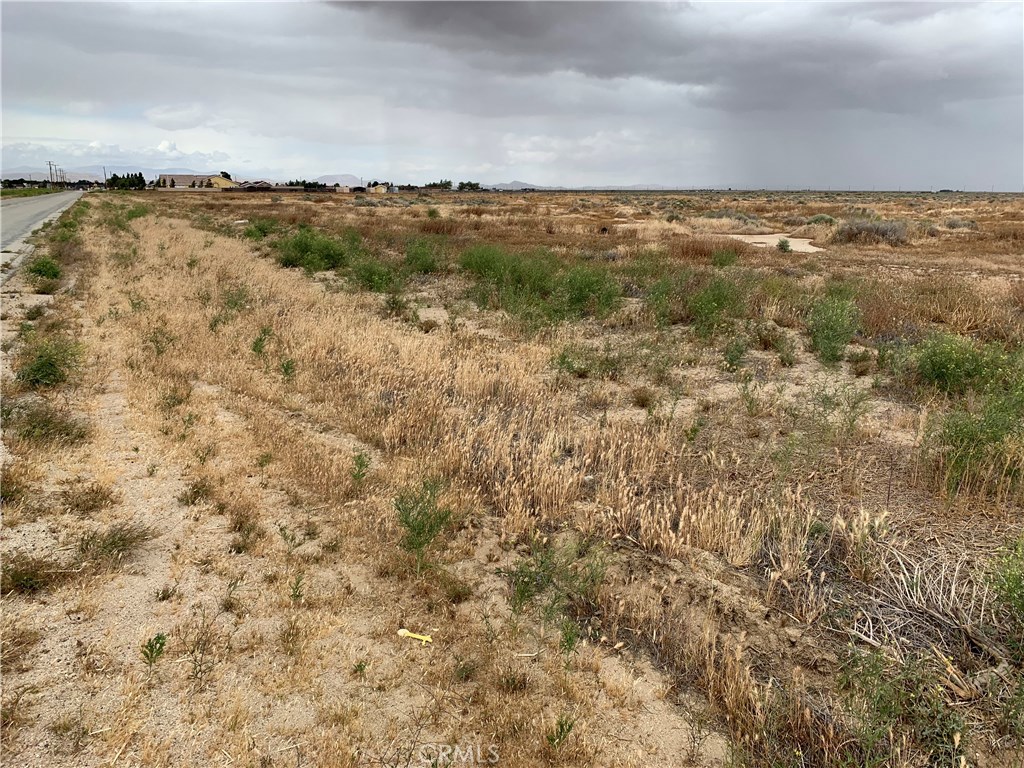 main property photo 8