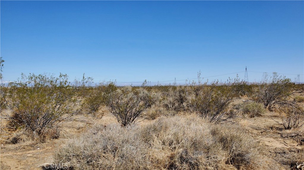 main property photo 20