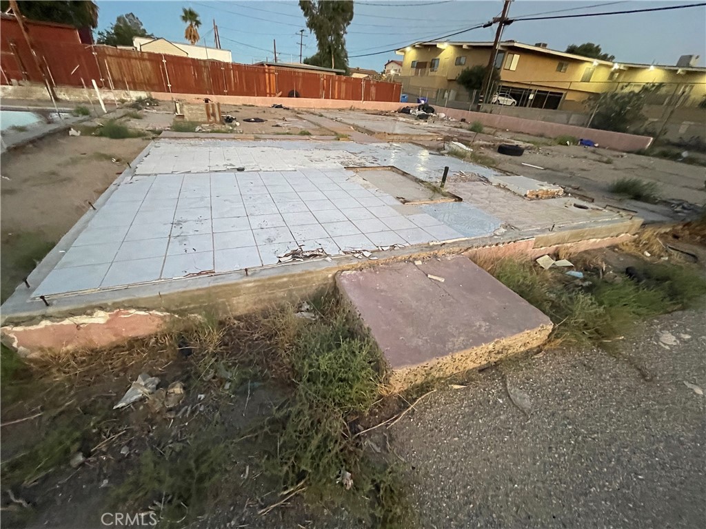 main property photo 6