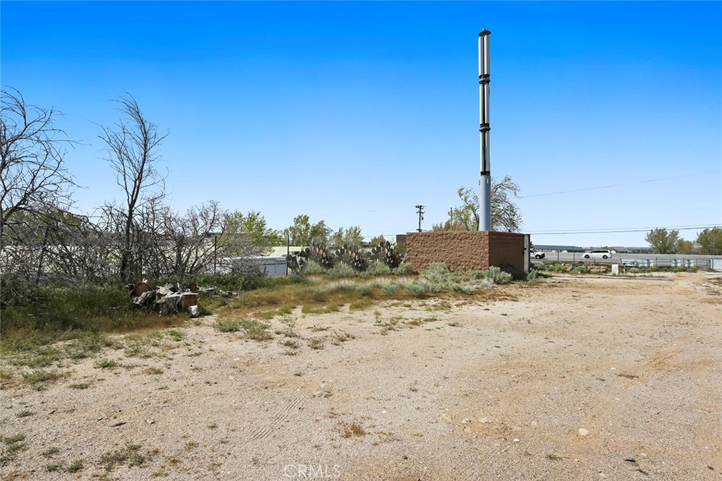 main property photo 8