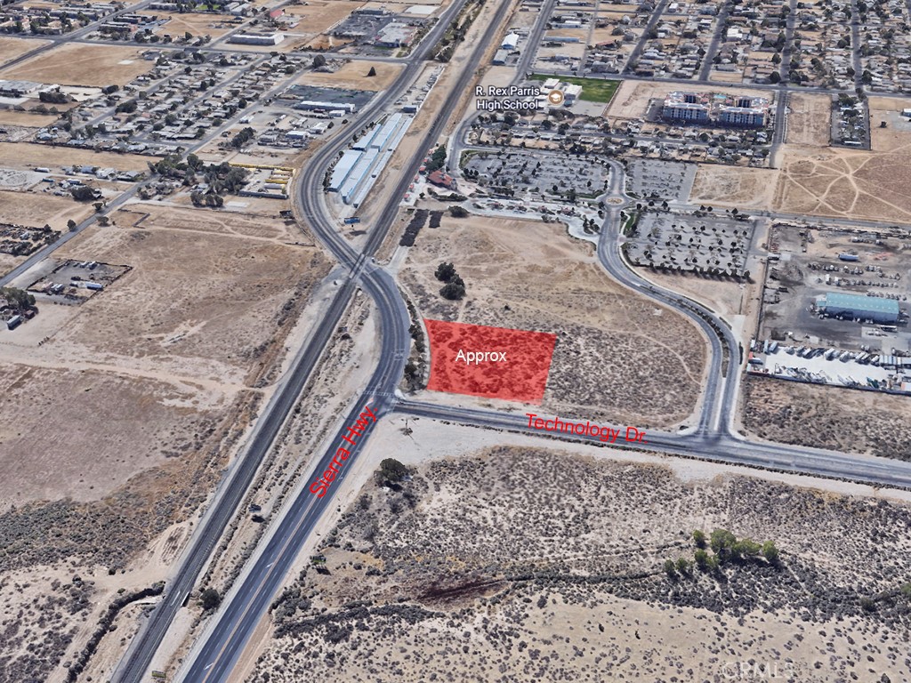 main property photo 6