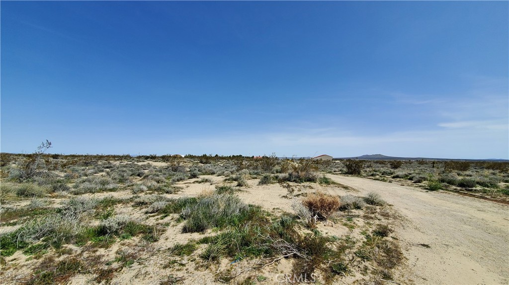 main property photo 15
