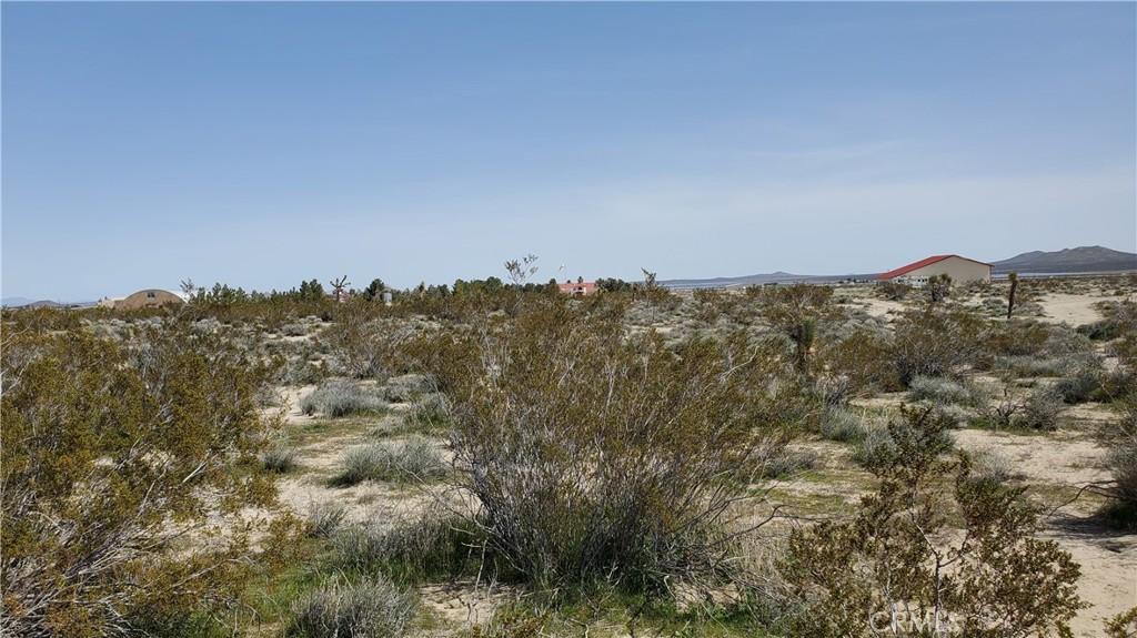 main property photo 18