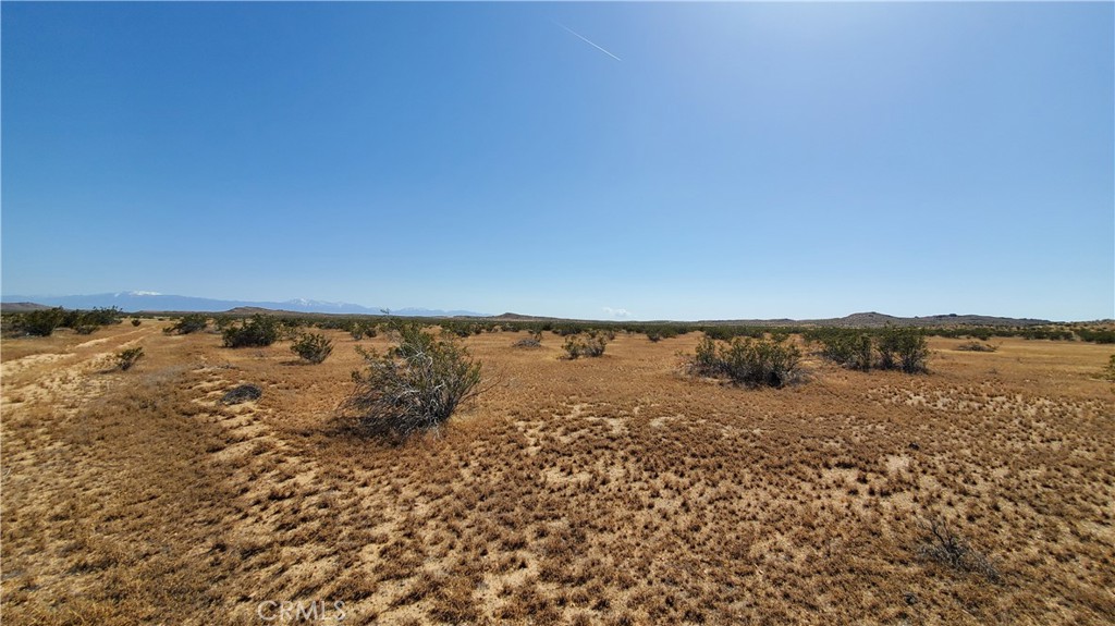 main property photo 10