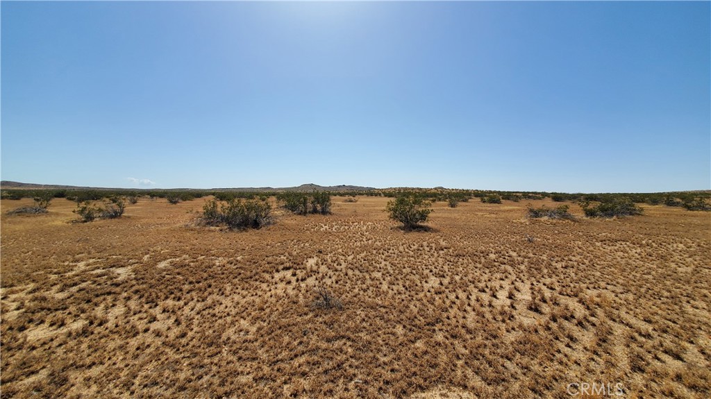 main property photo 11