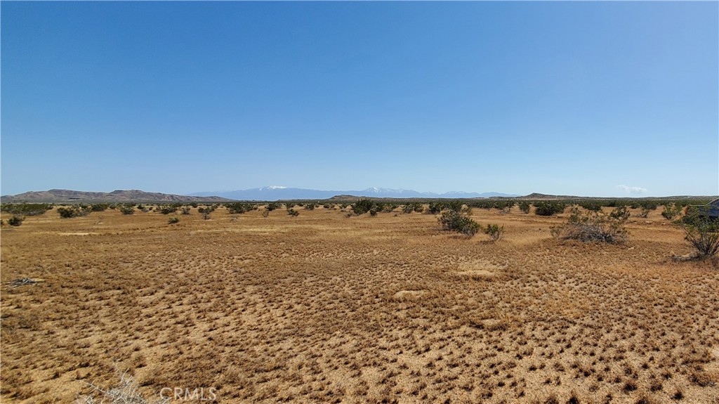 main property photo 9