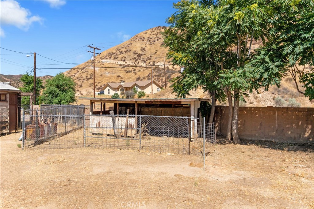 main property photo 27