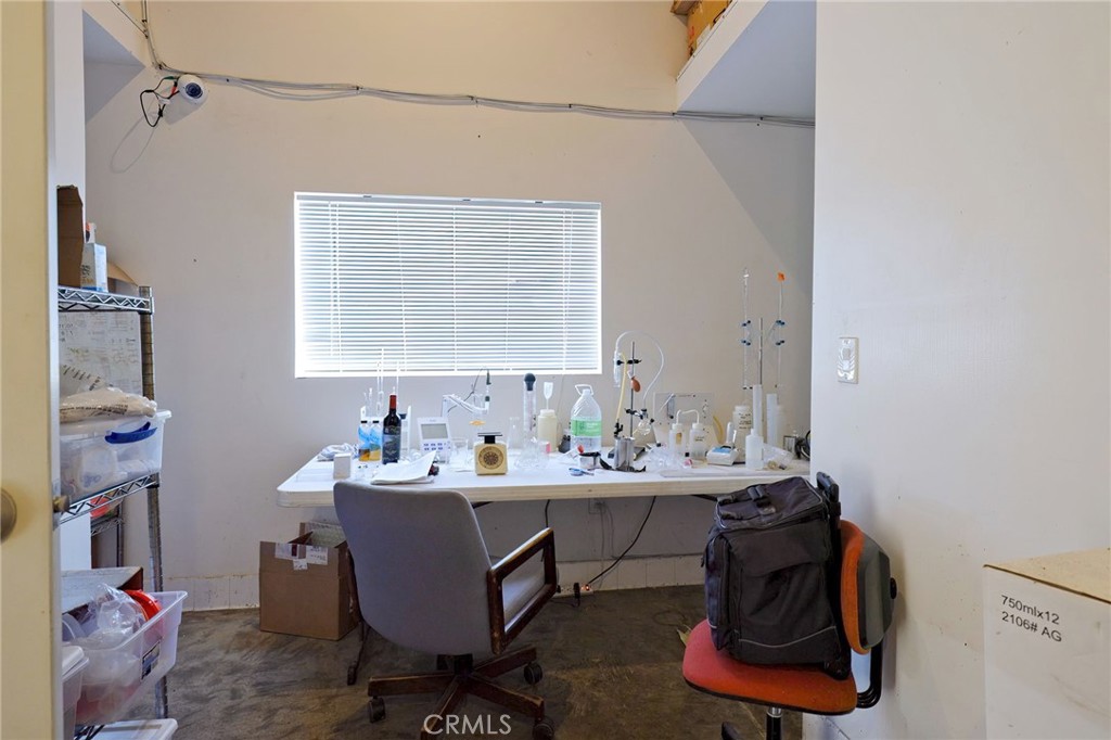 main property photo 51