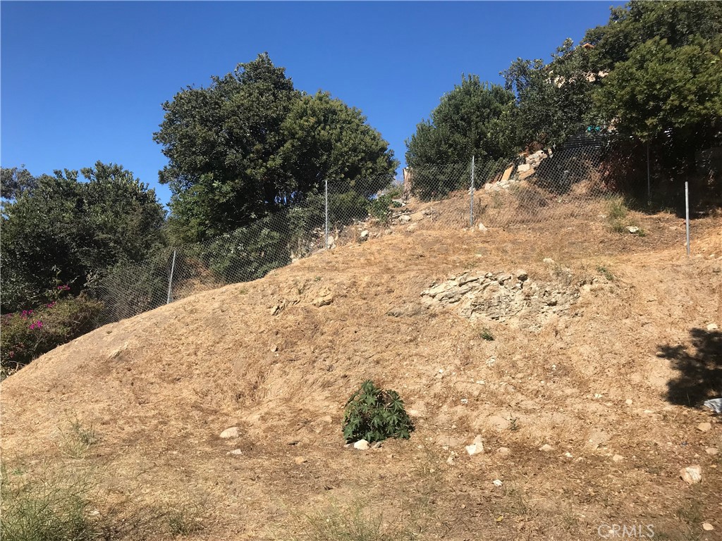 main property photo 12