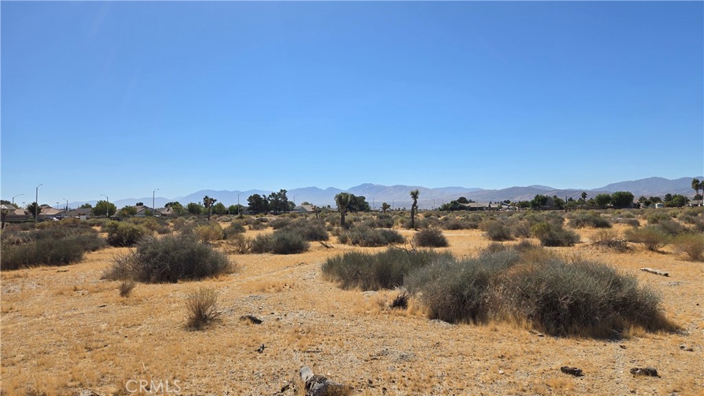main property photo 16