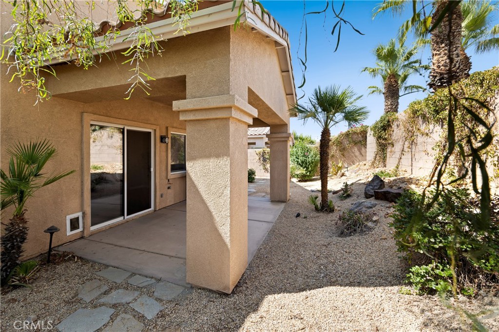 main property photo 30
