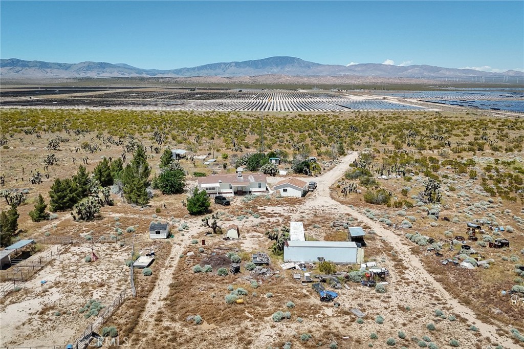 main property photo 5