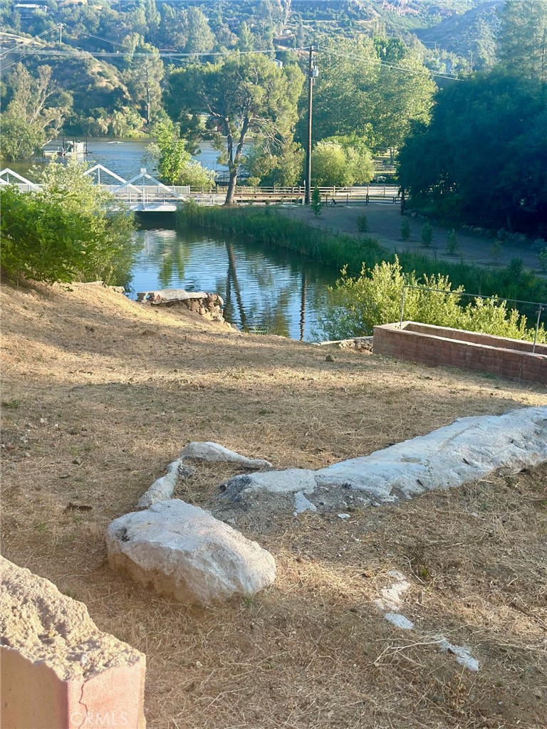 main property photo 10