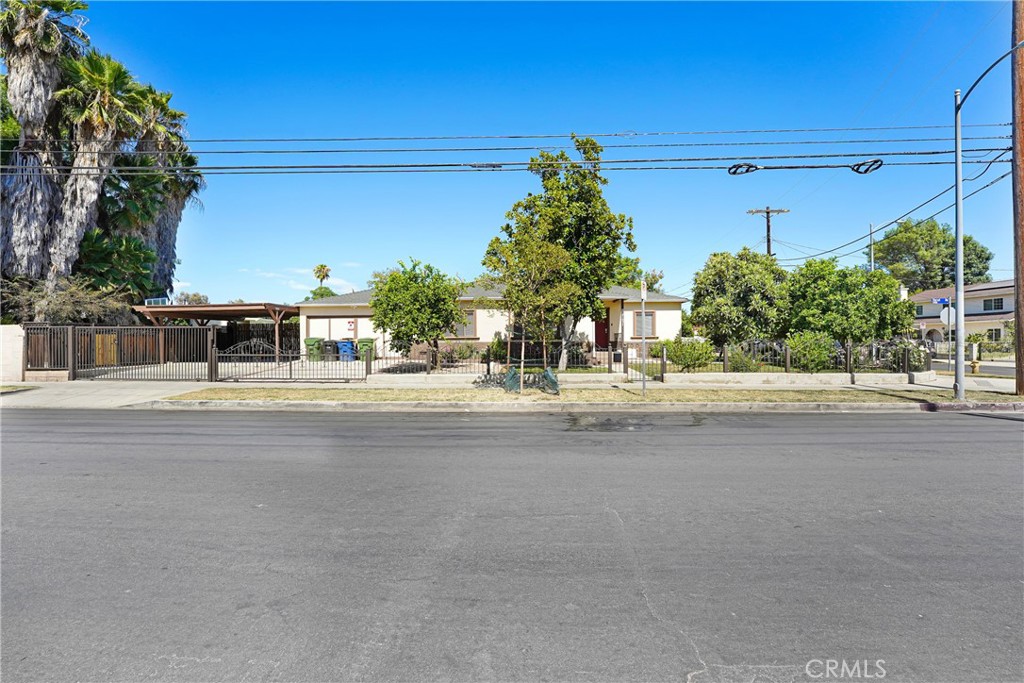 main property photo 54