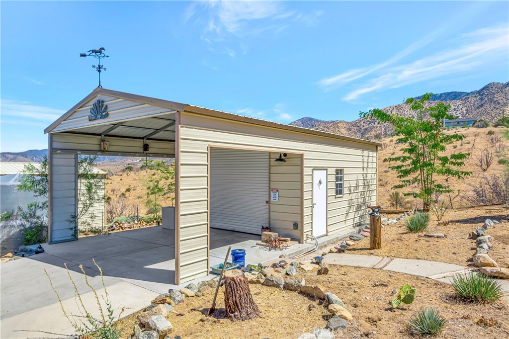 main property photo 67